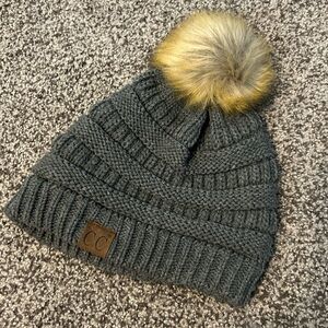 CC Boutique beanie bundle! 3